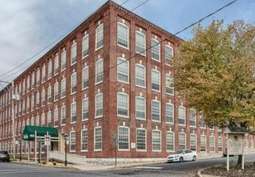 Image of Peach Alley Court in Elizabethtown, PA