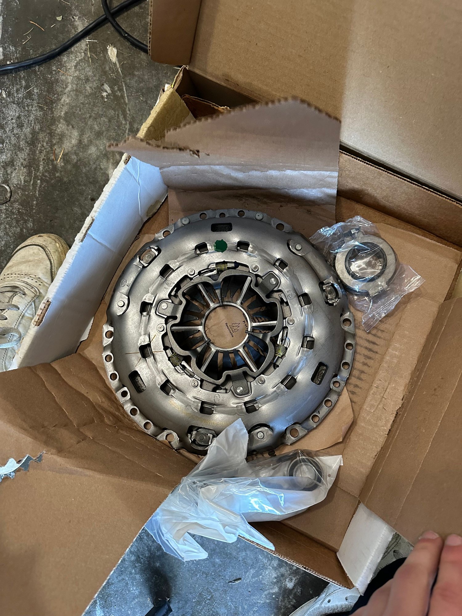Drivetrain - FS: OeM Luk Clutch, flywheel, and master slave cylander for 03 CL Type S - New - -1 to 2024  All Models - Tacoma, WA 98406, United States