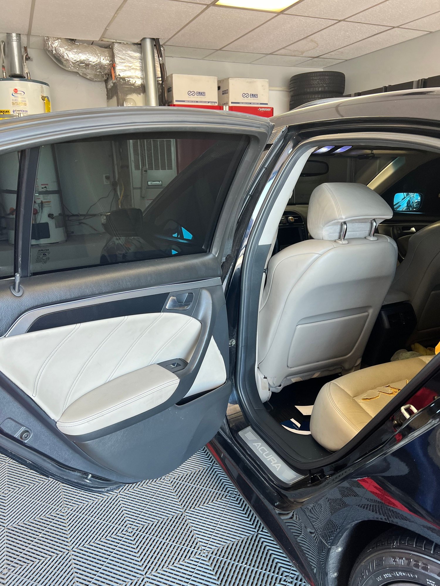 2007 Acura TL - FS: 2007 tl type s - Used - VIN 19UUA75667A010767 - 124,000 Miles - 6 cyl - 2WD - Manual - Sedan - Black - Lakewood, CA 90715, United States