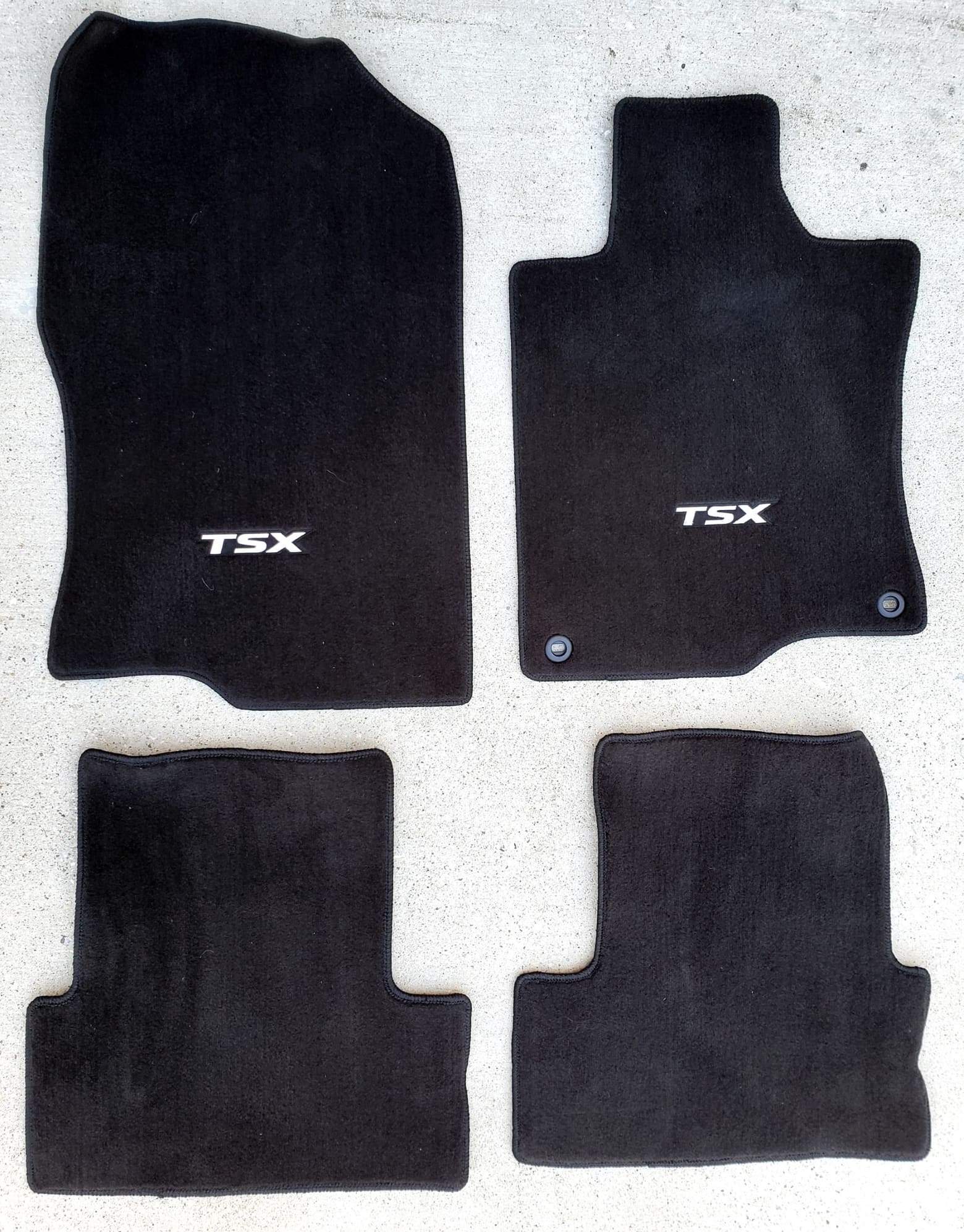 Interior/Upholstery - FS:  Set of carpet mats from 2012 TSX - Used - 2009 to 2014 Acura TSX - Denton, TX 76210, United States