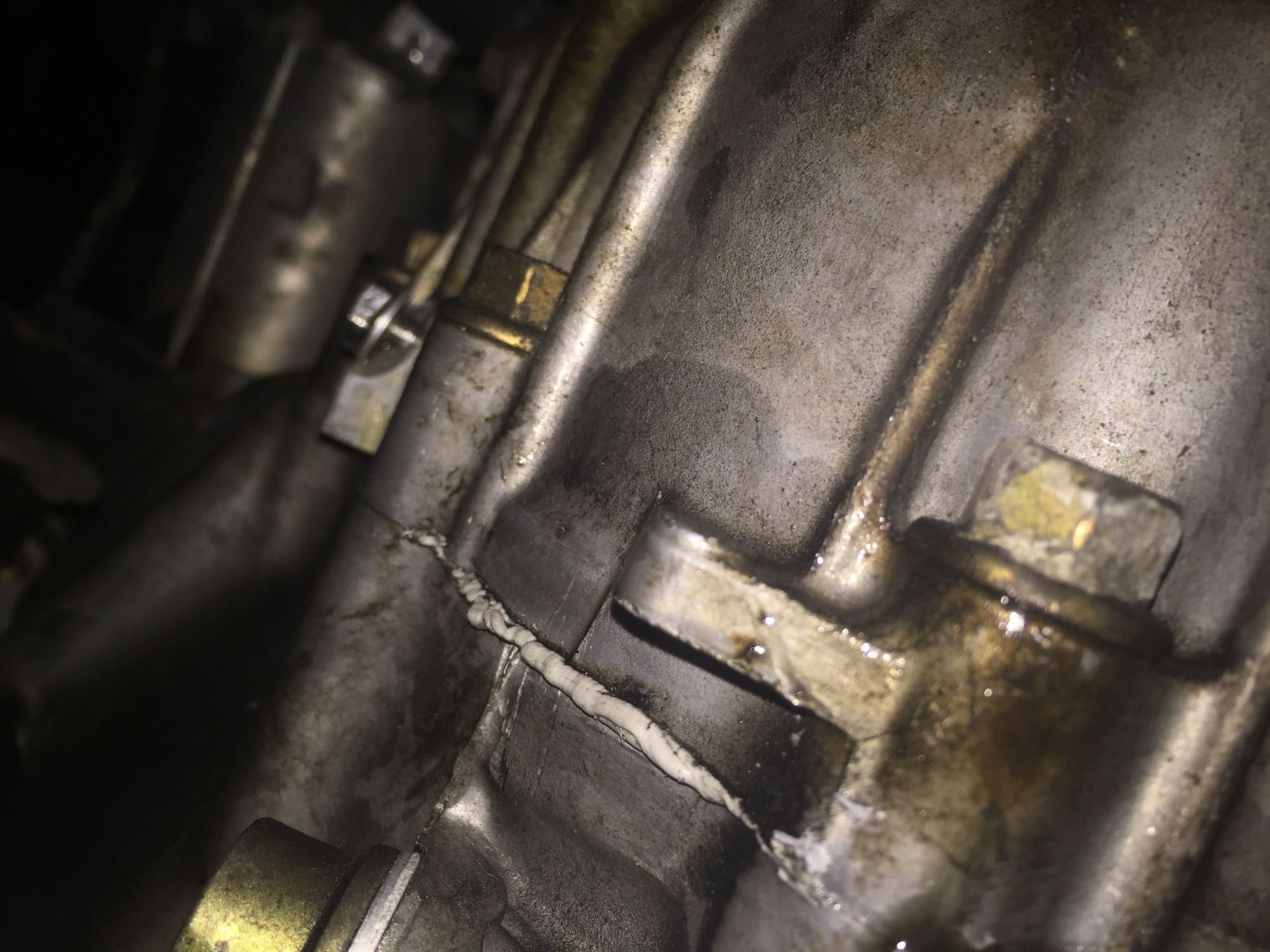 Cracked transmission housing...worst luck ever.. (UPDATE) AcuraZine