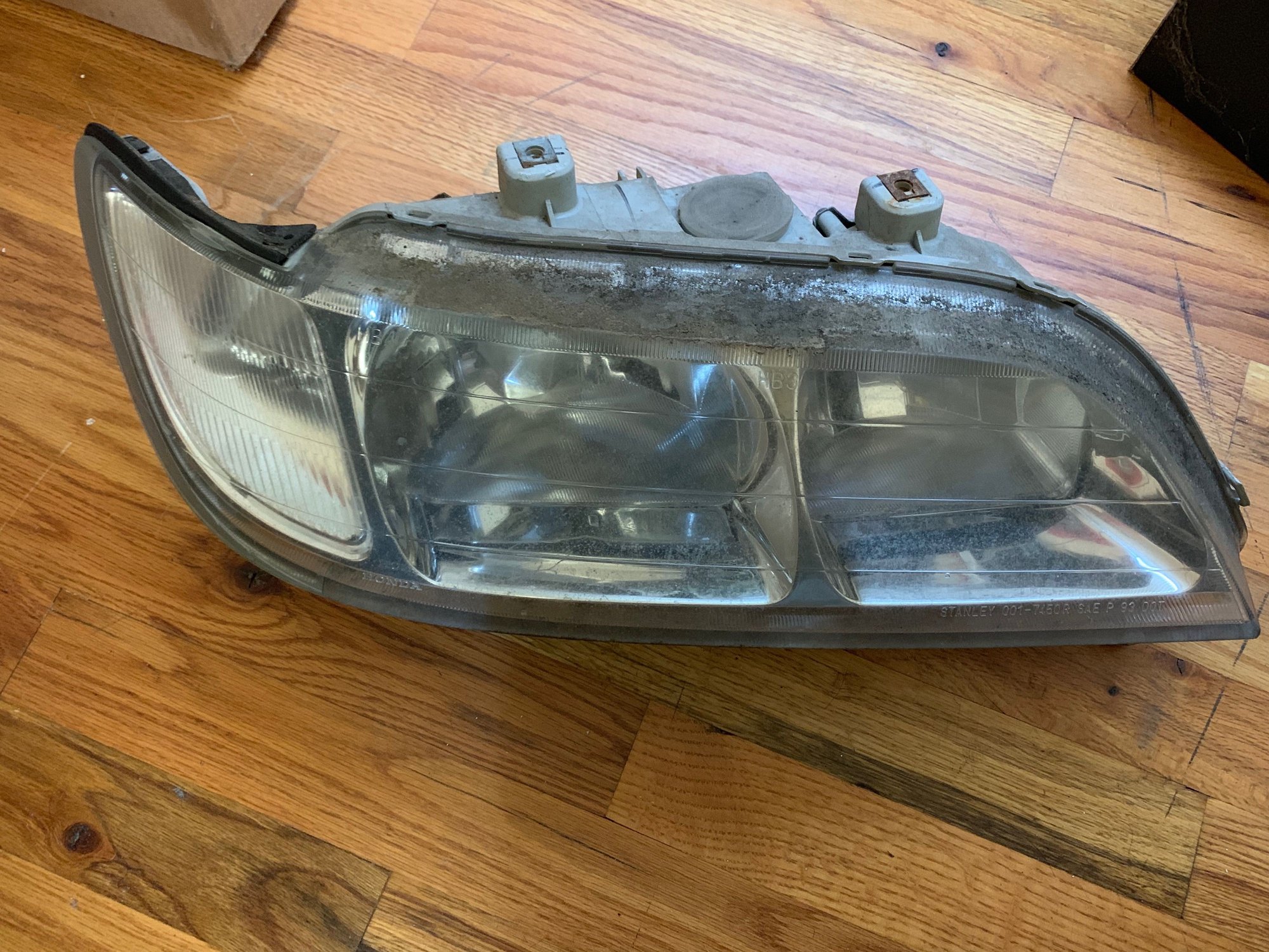 1997 Acura CL - 97-99 Acura CL Headlights (Pair) - Exterior Body Parts - $200 - Franklin Square, NY 11003, United States