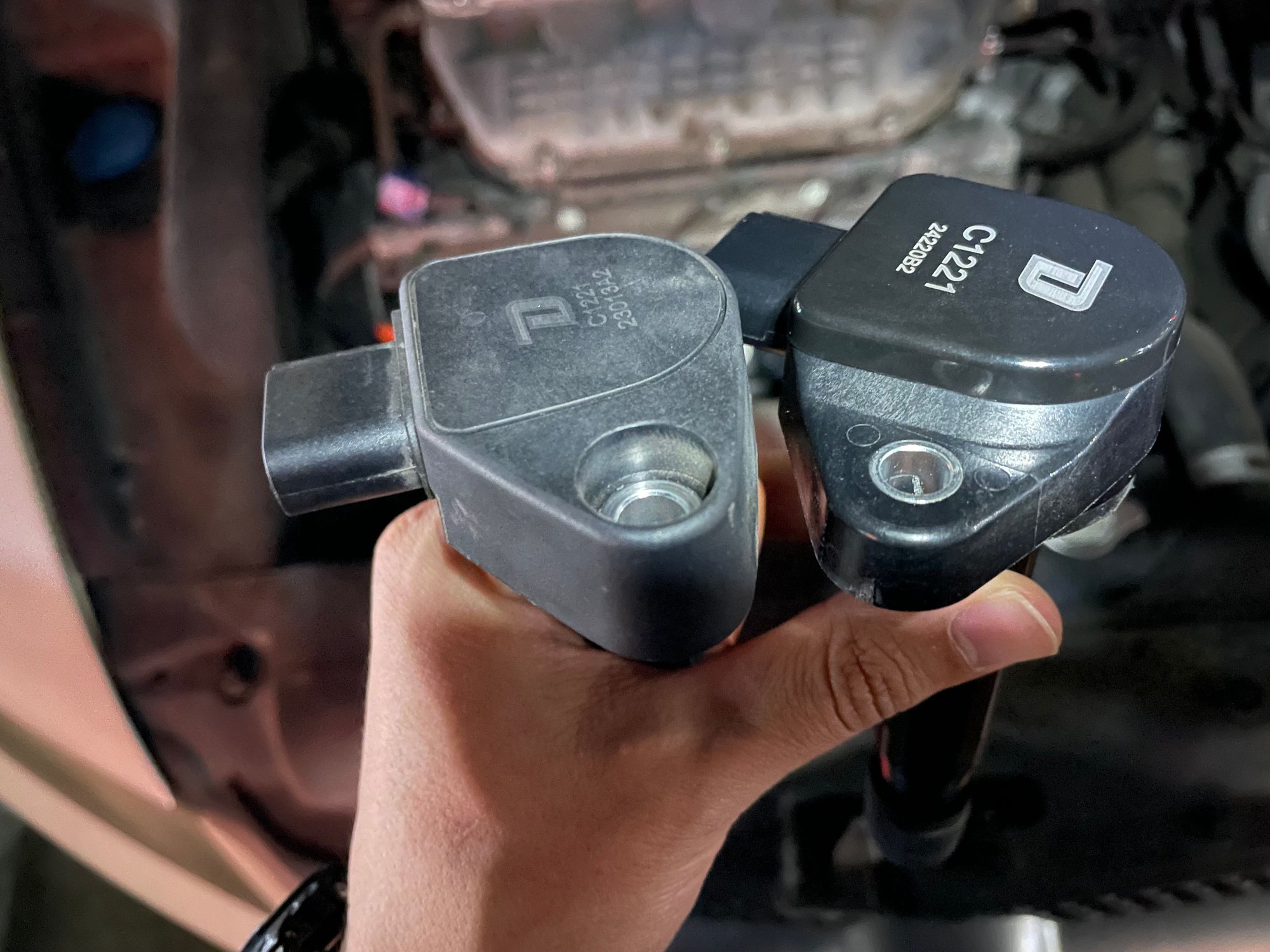 Left (old ignition coil) and right (new one). 