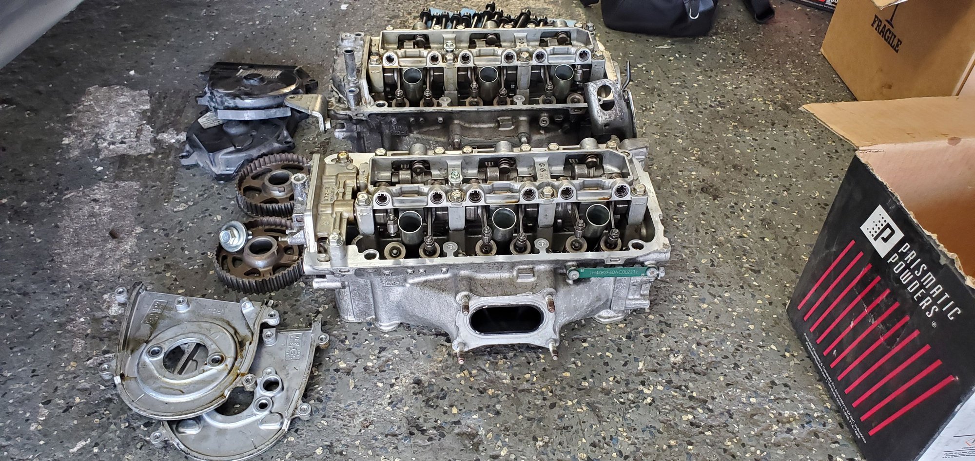 2009 Acura RL - Cylinder heads minus camshafts - Engine - Internals - $300 - Fort Lauderdale, FL 33314, United States