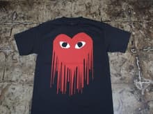 heart blk red tee
