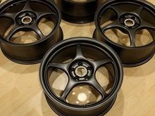 this is the color their going to be the guy I know will do them for 405 for the set stage 1 powder coat