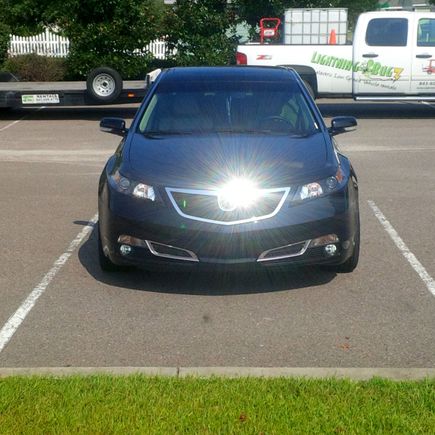 New upper and lower grille.