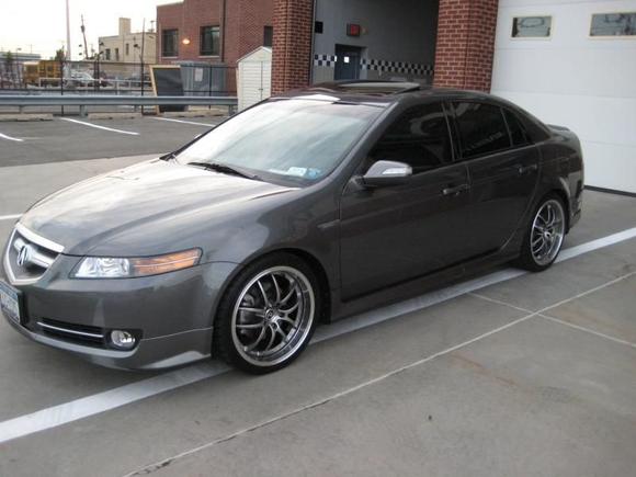 May 22, 2009: New Wheels.  Stern ST-1 19X8.5&quot;  45 wrapped in Nitto NT555