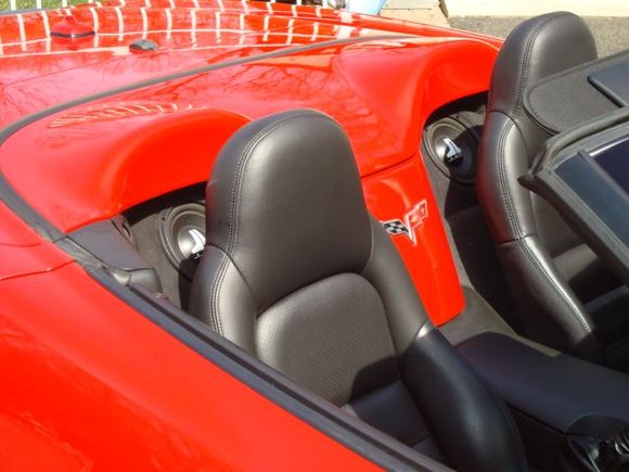 Custom JL Audio subs in Suede enclosures custom made for the C6 Vert'