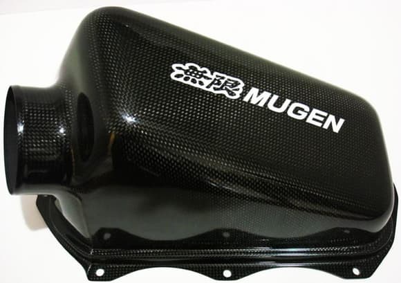 Mugen Intake for the TSX.  This is just another angle to better
see the 1x1 carbon fiber weave.  This piece is absolutely
beautiful.