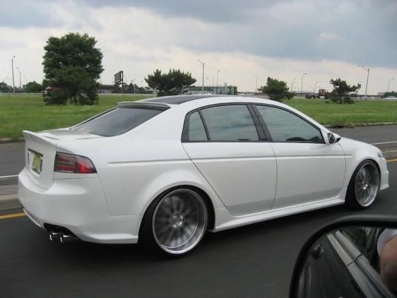 WhippnTL