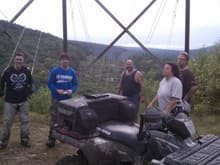 BGirard, Troyboy, CNC, Roadie and Mrs. Roadie at the top of the powerlines.  Really nice view.