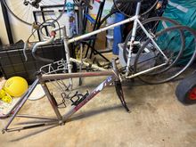 The Fuji, along with the wee Bottecchia that traveled in the cab with me