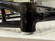 Internally routed derailleur cable exits at bottom Bracket