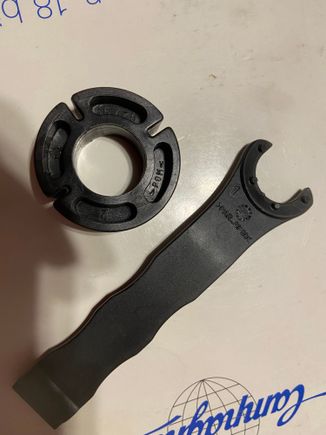 Another pair of 600 lever, I think I had to buy these with the calipers I bought for Ugly Betty last year.  
