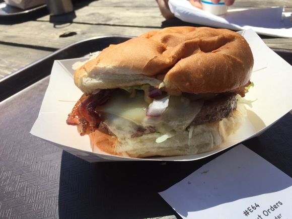 Sebastian’s Cafe burger
