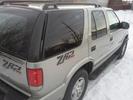 2000 chevy blazer ZR2 4 door.