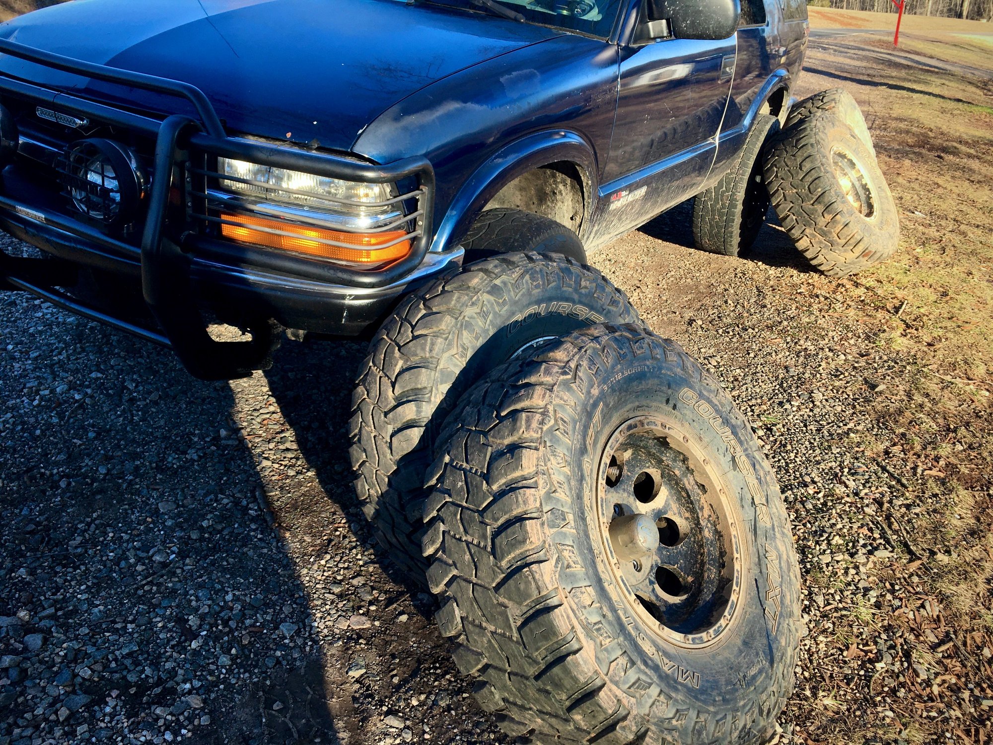 33s on 2.5lift, wheel spacers? Blazer Forum Chevy Blazer Forums
