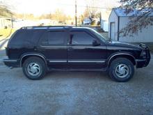 Just put on some 31x10.50 dunlop at's. Pic is a stock LT blazer that currently had the stock 235/70/15 tires. Only thing added is a 1.5" T-bar crank. No rubbing.