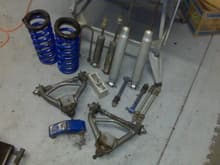 some of the parts to the 6.5&quot; FB lift. Spindles are already on
