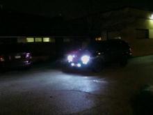 HID's 6000k from HIDeXtra..

LED's from my own collection