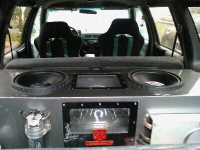 1000 amp sub-woofers