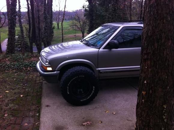 they look great next to the blazer. just waiting on the lift parts now....