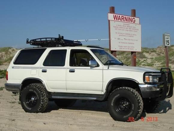 1995 4runner
2" suspension lift
33" tires on 15x8" wheels
