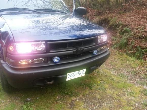 Violet HID upgrade, Plastidip job, euro light pack