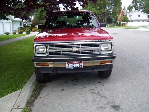 front with ugly rusting bumper