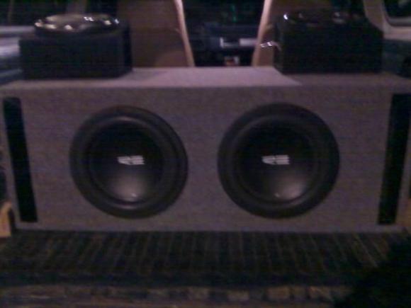 RE Audio seX 12's / hifonics brutus 1610d