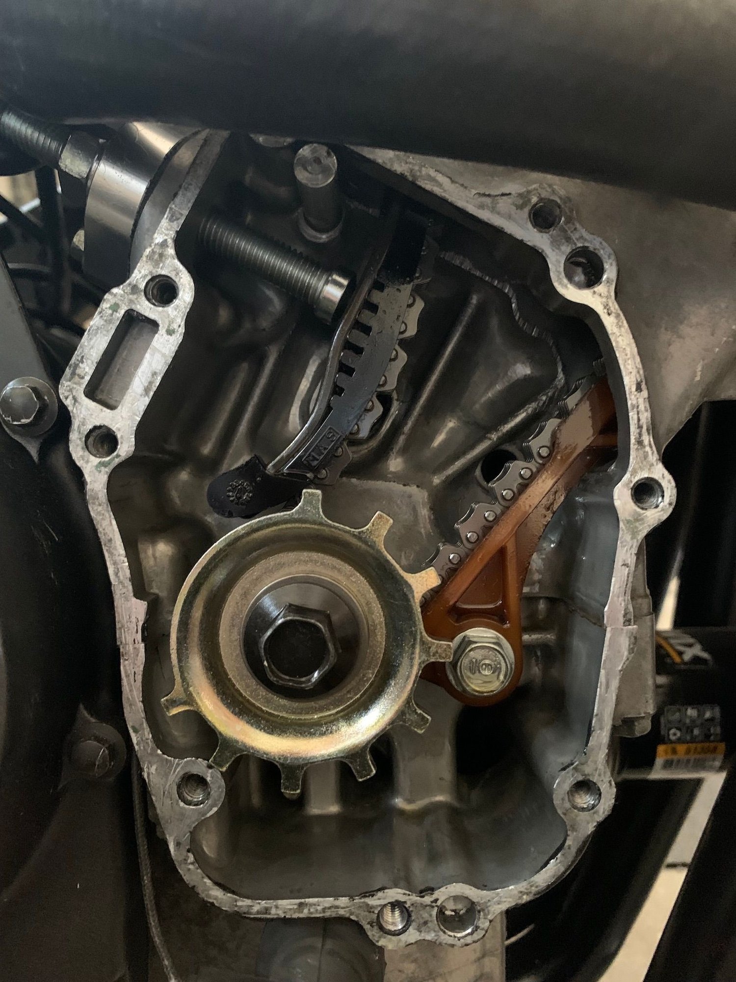 Install new cam chain before or after valve adjustment CBR Forum