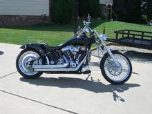 the cruiser - rev-tek frame screamin eagle parts vance and hindes pipes HD controls
