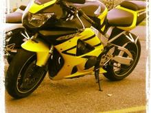 02 cbr 929