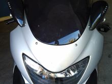 Replaced windshield.
Installed pig ear mirrors.