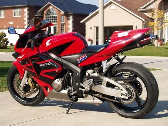 2003 CBR 600rr with new pipe.