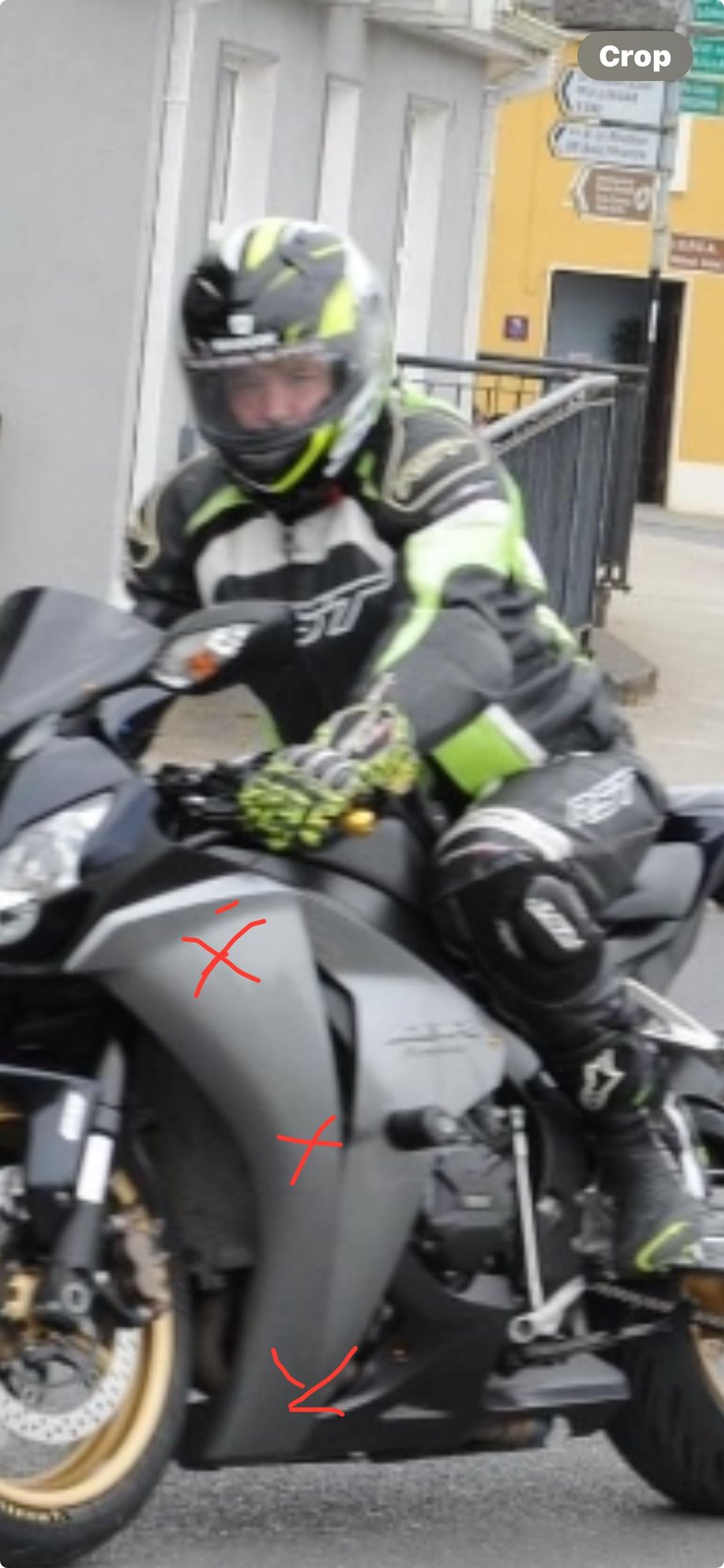 Side fairing marked by the red X is colour I need to know thx 