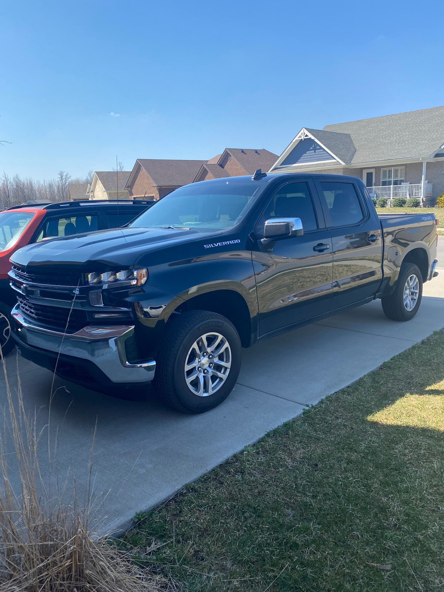 Wheels and Tires/Axles - New Silverado 1500 wheels and tires - New - 2017 to 2023 Chevrolet 1500 - Jeffersonville, IN 47130, United States