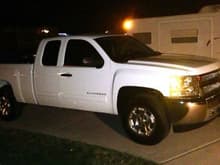 The slightly better pic of my new truck. And it's my first Chevy!