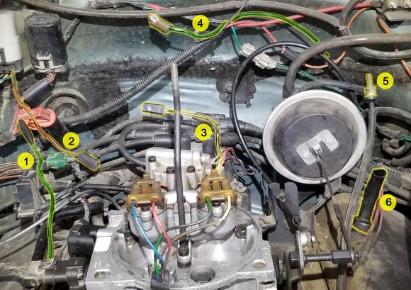 454 7.4L 2500 Suburban 1989 Engine bay. Unidentified wires and vacuum hoses.