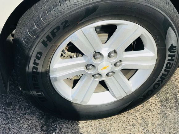 Step 1) Kill those factory 18” shoes.