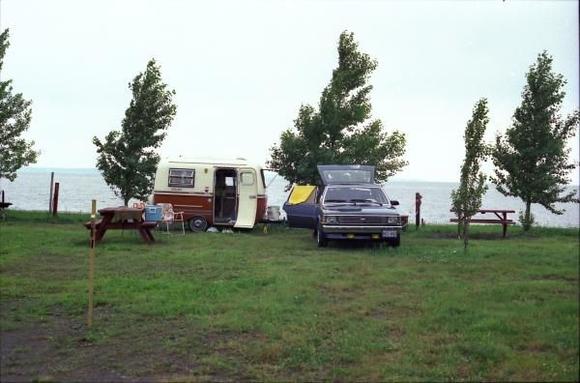 CAMPING SUR LE FLEUVE