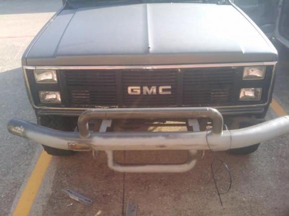 Making a new bumper (says gmc on grill, its a chevy)