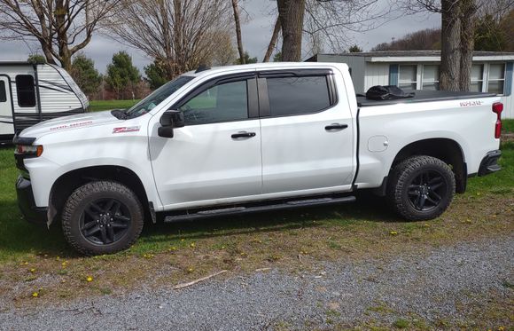 2021 SILVERADO Z71 LT TRAIL BOSS