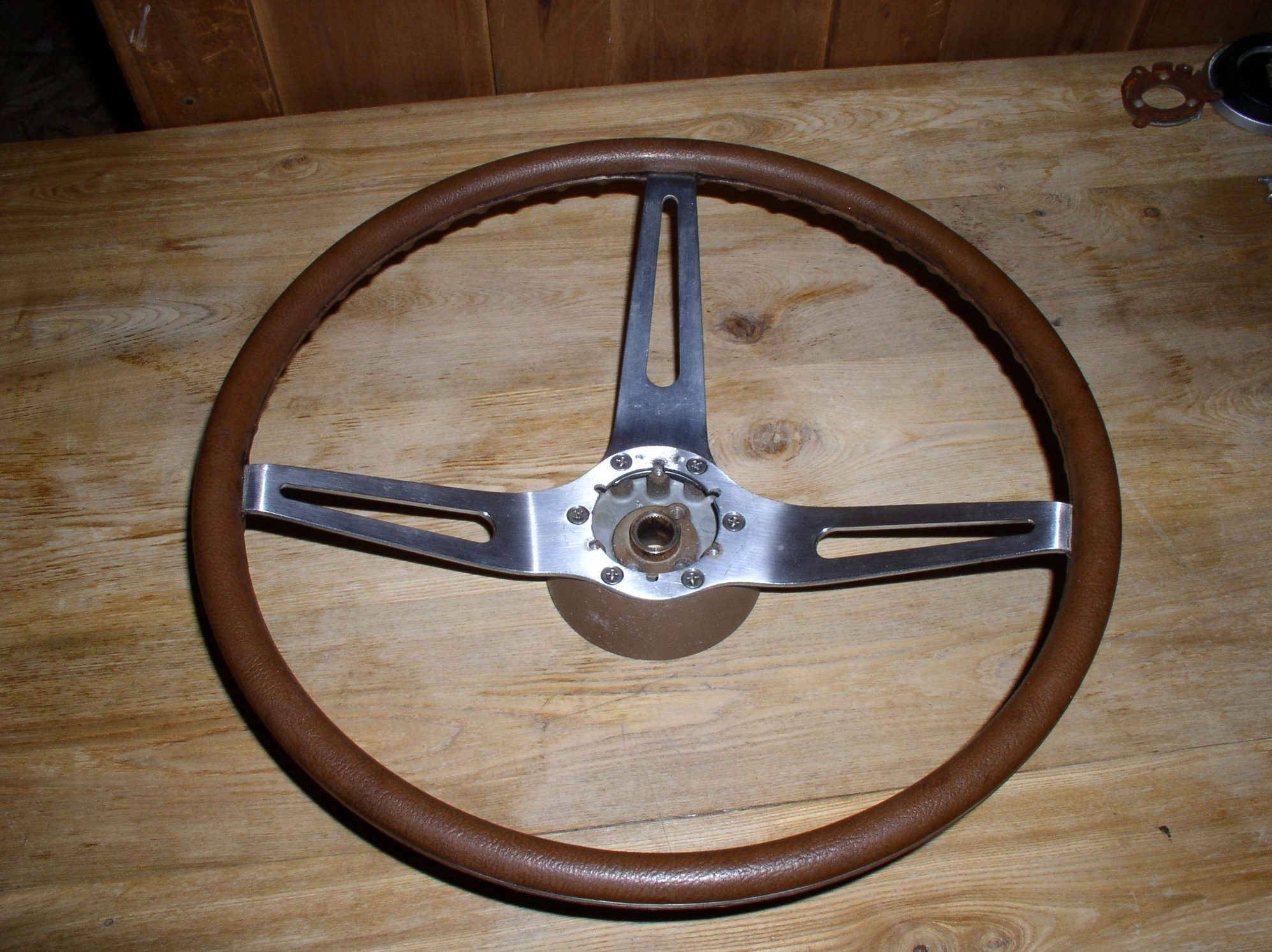 GM 3 Spoke Sport Cushion Grip Steering Wheel