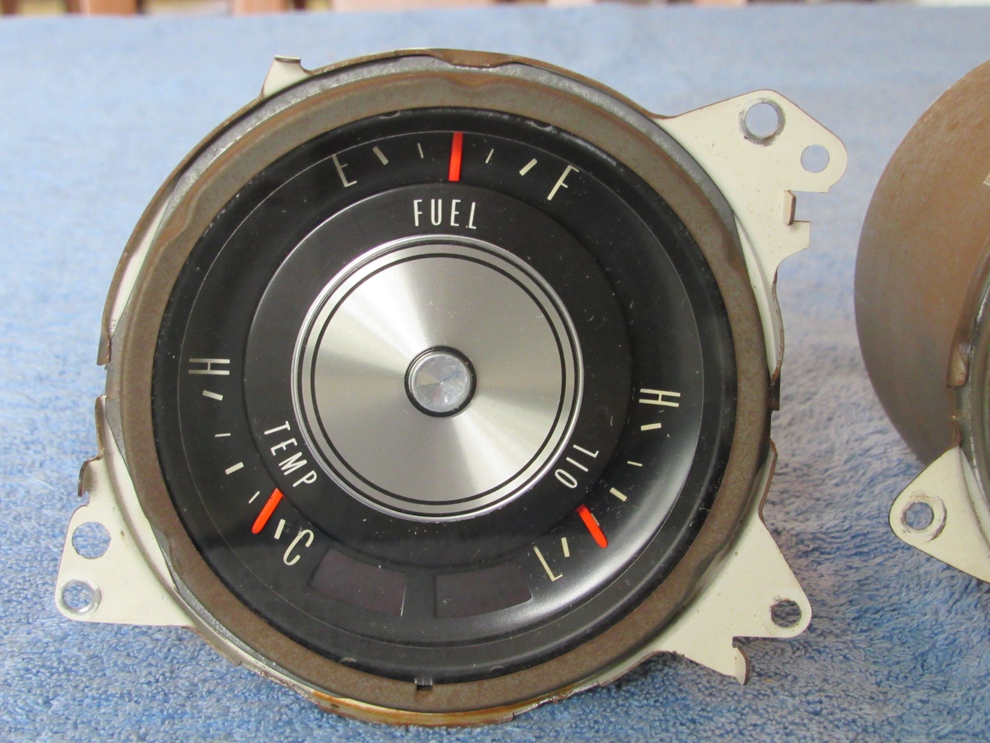 1968-1969 Olds Cutlass 442 Rally Pac Tach and Clock 