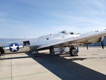 B-17 roof, side and belly guns