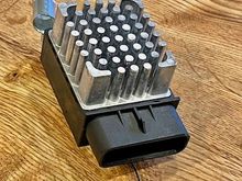 The Chrysler fan controller from Dorman comes with a 4-pin pigtail connector.