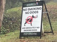 Damn, I wanna see a smoking dog 