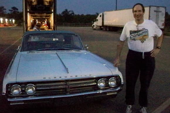 Yours truly standing beside his new toy in the Hammond (LA) WalMart parking lot in May '11.